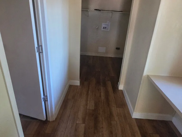 5820 Grove St — Photo 12