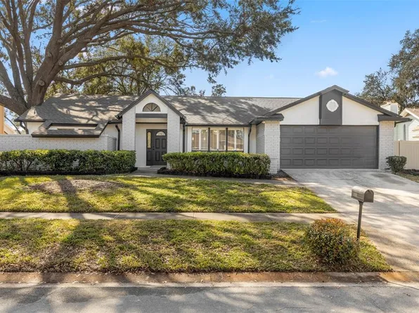 815 Bluegrass Ln, Brandon, FL 33510