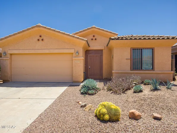 222 E Calle Del Capullo, Green Valley, AZ 85614
