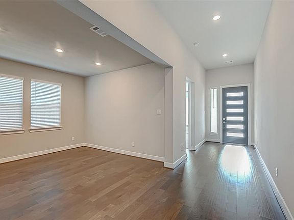 4th image of 18338` Licola Meadow Ln