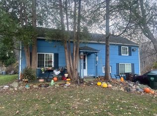 2017 12th St, Winthrop Harbor, IL 60096