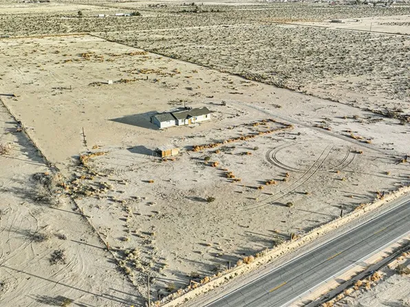 11431 Camp Rock Rd, Lucerne Valley, CA 92356