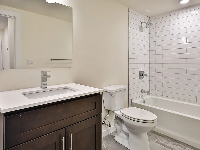 1502 N Randolph St #11C — Photo 21