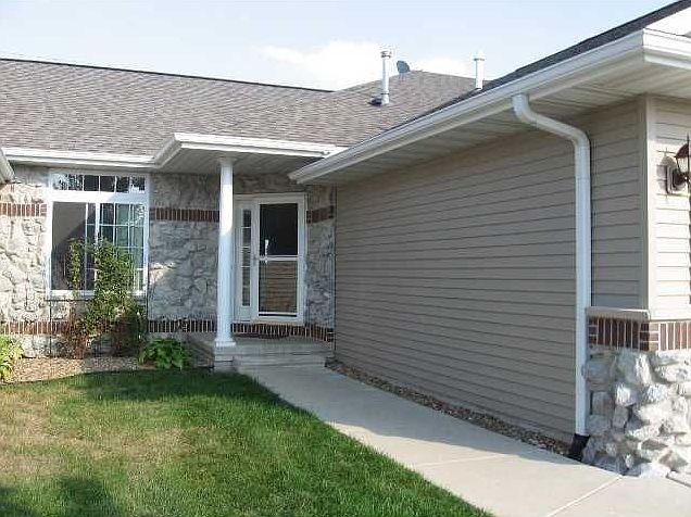 1st image of 4442 Saratoga Ct