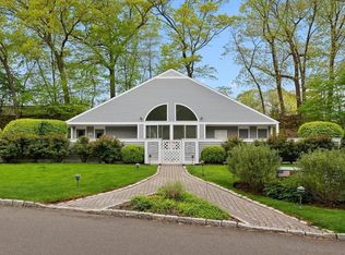 51 Hale Ln, Darien, CT 06820