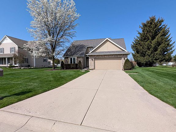 2nd image of 2345 Lost Creek Dr