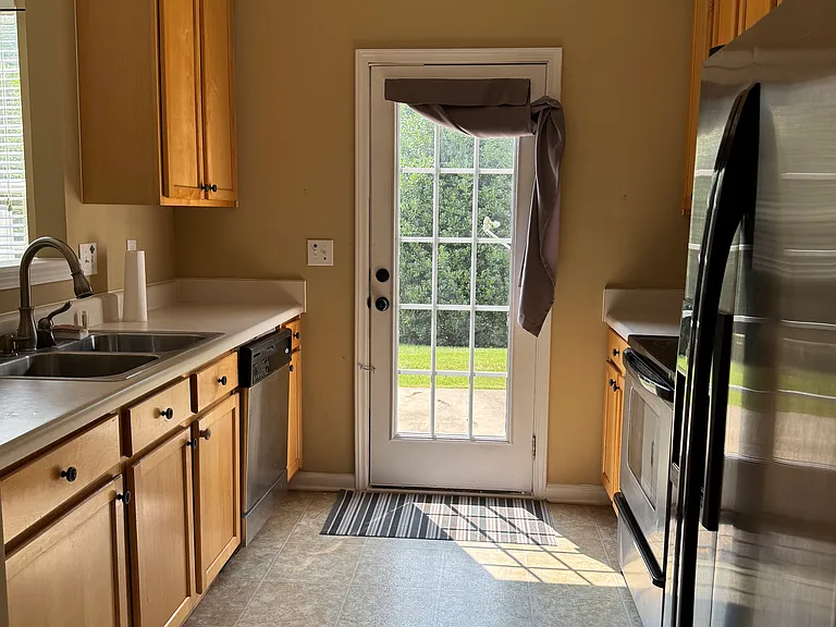 2620 Hartfield Commons Ln — Photo 11