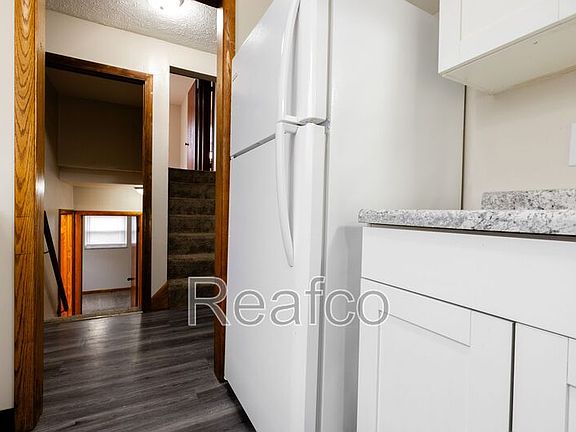 4th image of 1160 McCarley Dr W