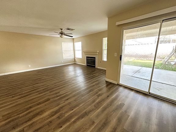 5th image of 6396 Rosemount Ave
