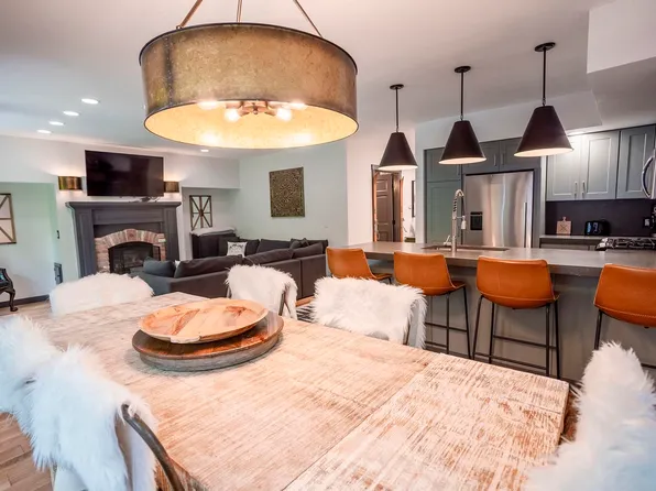 232 North Village Road #302, Jay, VT 05859