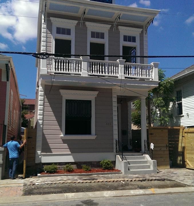 1st image of 111 S Salcedo St Floor 1