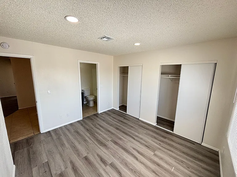 2883 Wheelwright Dr #6-D — Photo 15