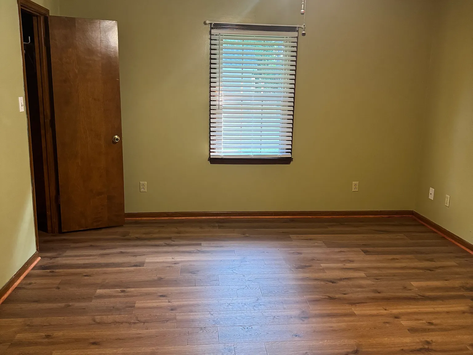 4 bed, 1695 sqft, $1,900 — Photo 4