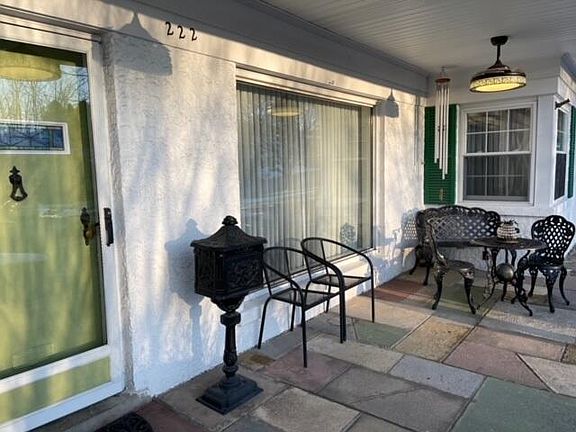 5th image of 222 Woods Ave