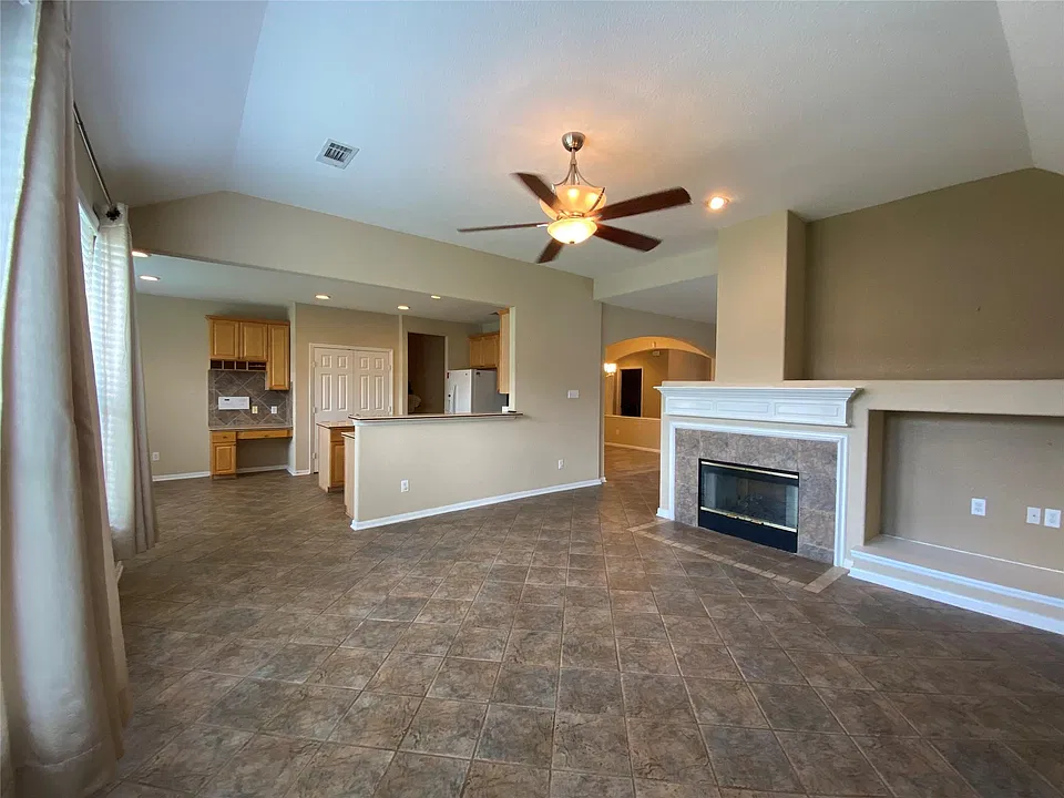 14706 Windwood Park Ln