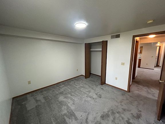 3rd image of 2209 Spansail Dr APT 37