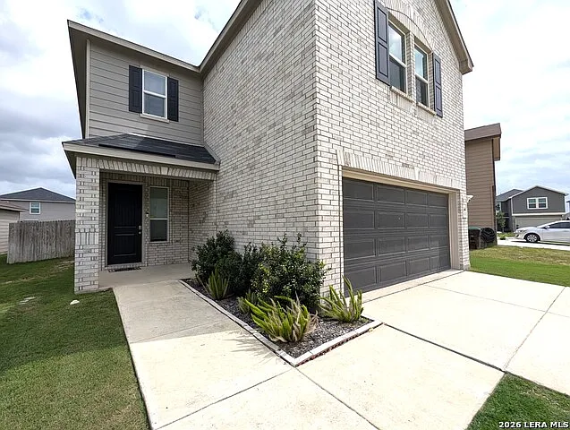 Building Photo - 8555 Barefoot Ln