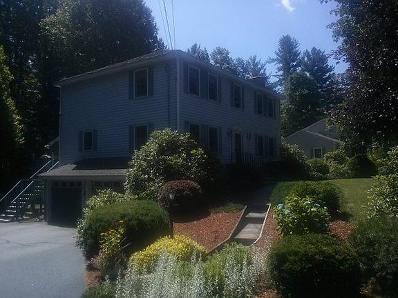 2nd image of 18 Wildbrook Dr