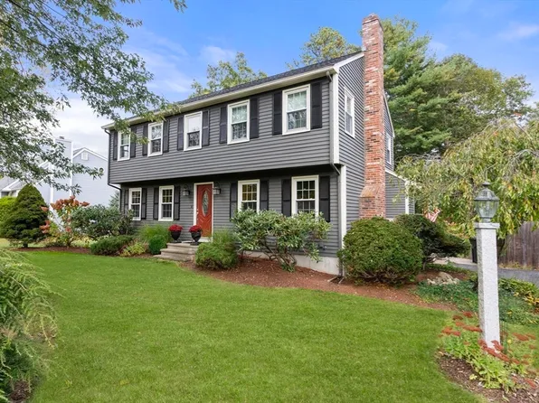 8 Timberline Rd, Millis, MA 02054