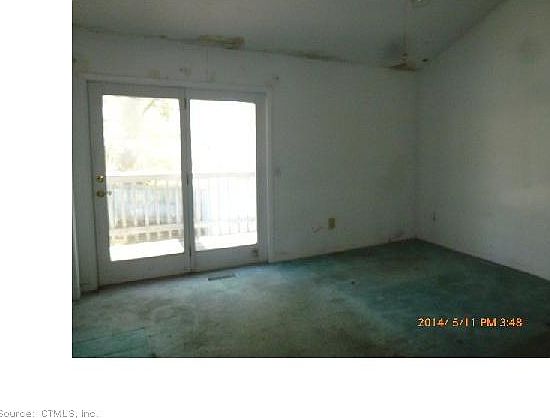 3rd image of 70 Norwell St