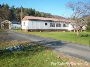237 Us Route 5, Hartland, VT 05048