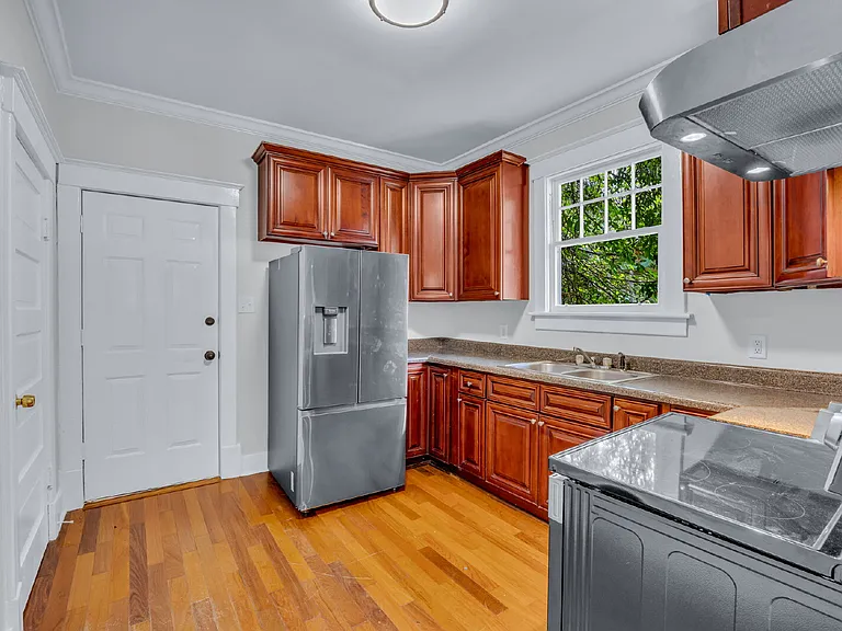 717 Seiler Ave — Photo 24
