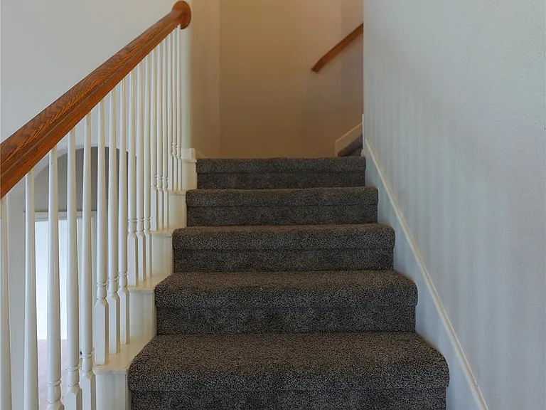 5102 Heatherdawn Ct — Photo 32