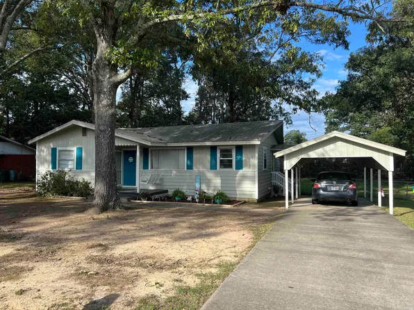 808 Nancy St, White Hall, AR 71602