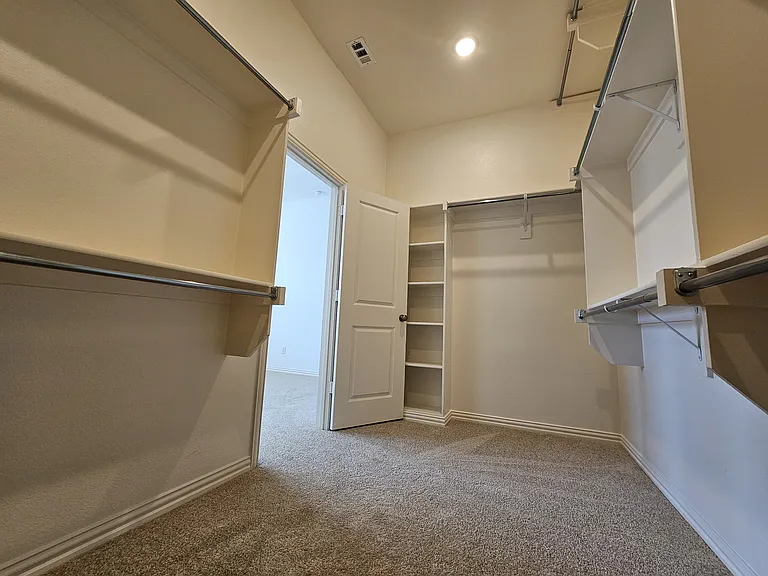 9452 Espalier St — Photo 17