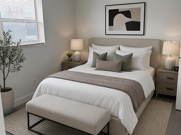 5th image of 7200 Pembroke Rd #4