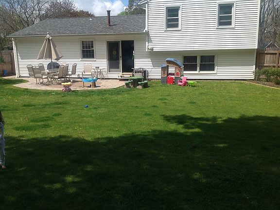 2nd image of 5 Homestead Dr