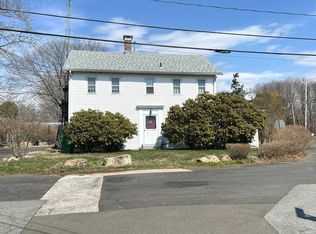 97 Cottage Rd APT 2, Madison, CT 06443