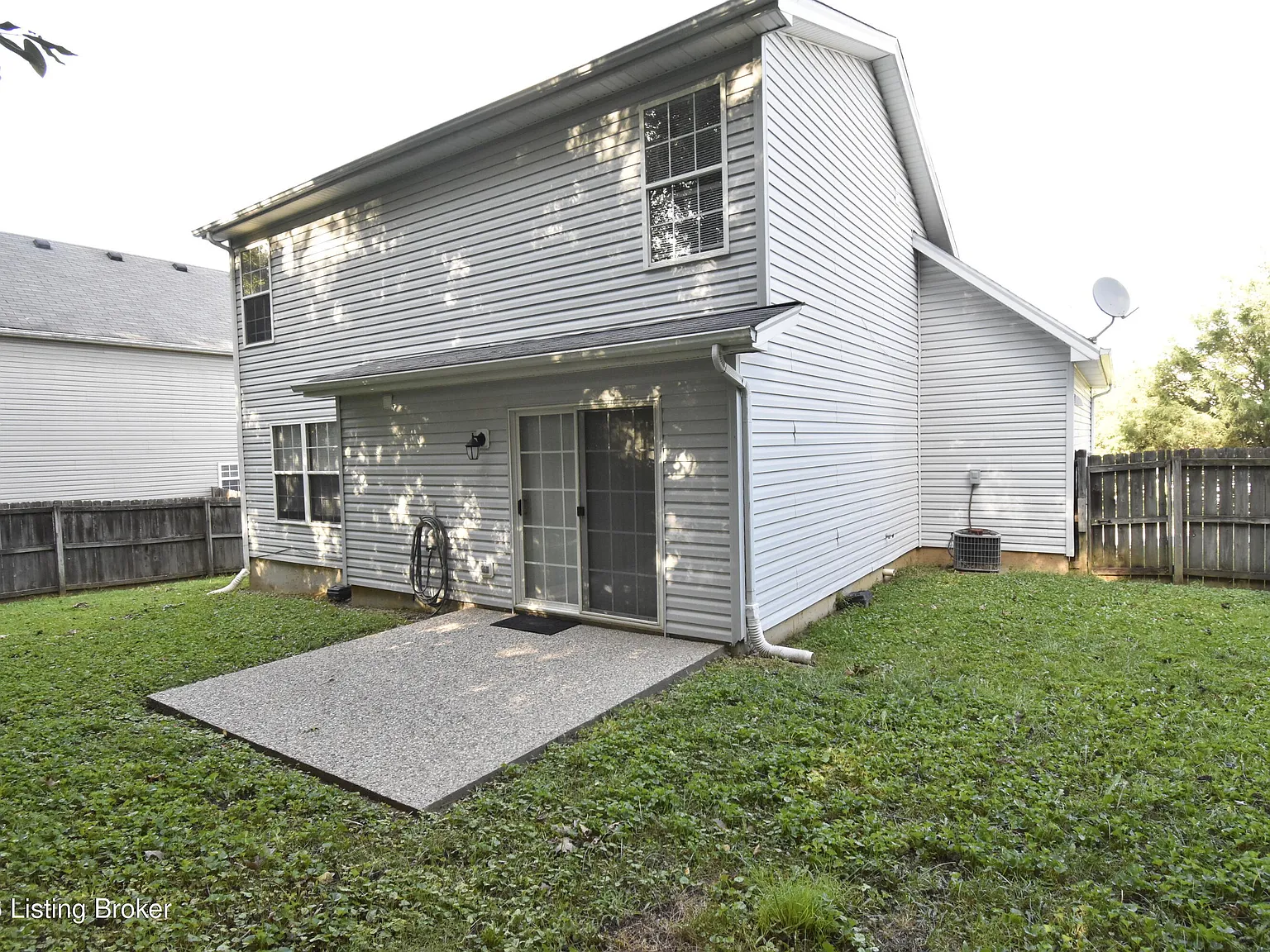 3 bed, 2.0 bath, 1682 sqft, $2,150 — Photo 3