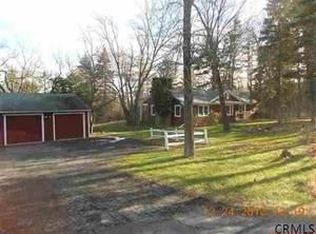 39 Helderhill Rd, Voorheesville, NY 12186