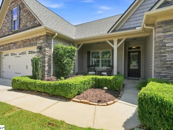 157 Windsor Creek Ct, Simpsonville, SC 29681