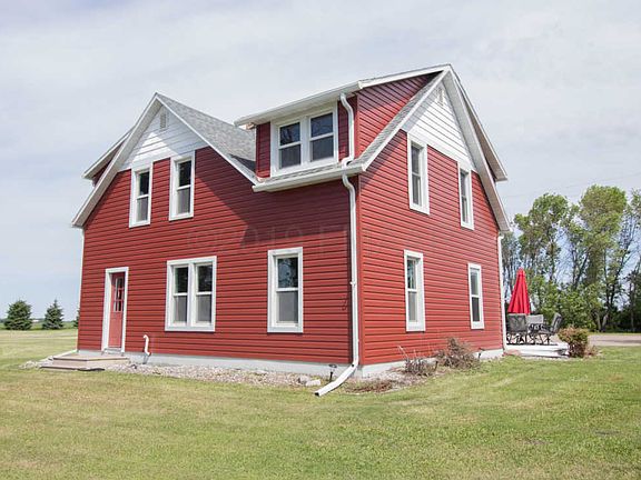 4th image of 15949 27th St SE