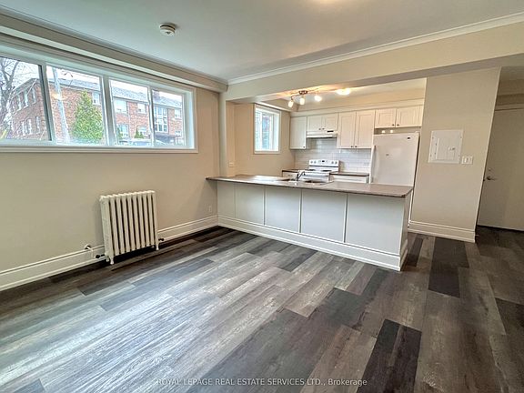 5th image of 322 Lakeshore Rd W #1