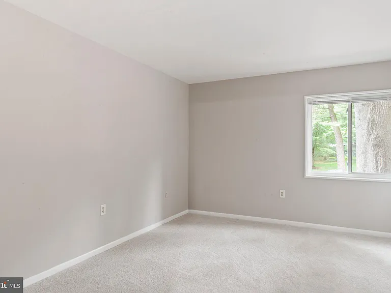 1422-1422 Northgate Sq #12B — Photo 20