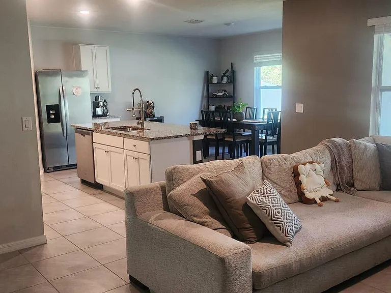 257 Sandoval Dr — Photo 2