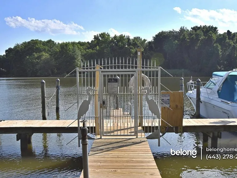 223 Mariners Point Dr — Photo 2