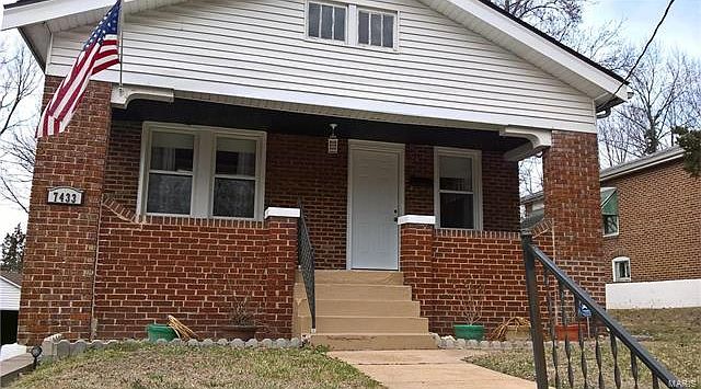 1st image of 7433 Gayola Pl