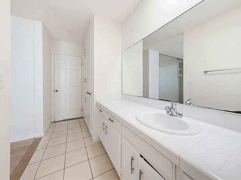 16192 Malaga Ln — Photo 13