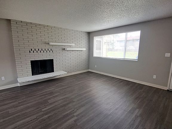 2nd image of 363 School St SE #2