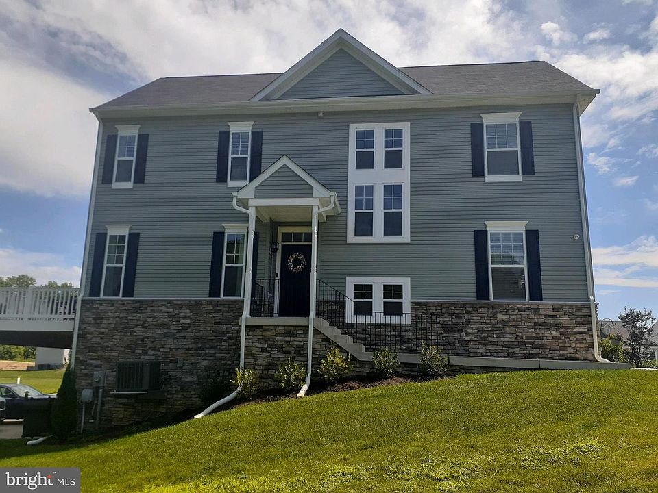1st image of 41498 Marwood Cir
