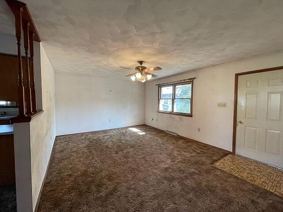 4th image of 611 Hannah St