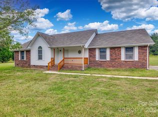 15402 Lucia Riverbend Hwy, Stanley, NC 28164