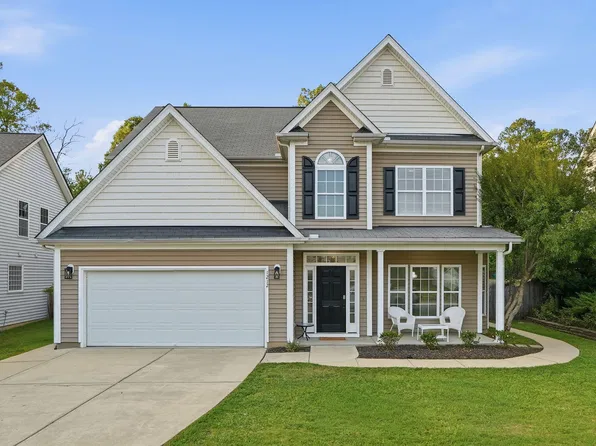 1212 Dexter Ridge Dr, Holly Springs, NC 27540