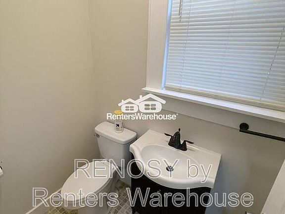3rd image of 2855 W Cold Spring Ln