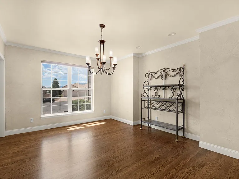 2420 Regal View Ct — Photo 19