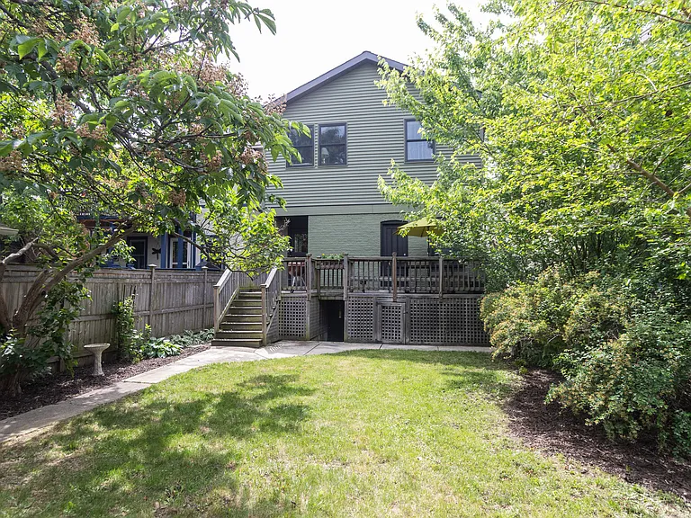 4519 N Sacramento Ave — Photo 34